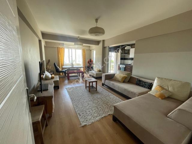 Namlı'dan Bucakoop Cadde Üzeri Geniş Arakat Satılık 3+1