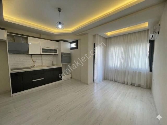Namlı'dan Mükemmel Konumda, Yerden Isıtmalı 1+1 Kiralık