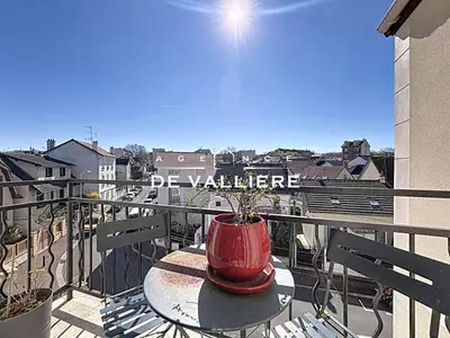 Nanterre 92000 Achat / Vente appartement 3 pièces t3 au dernier étage parking