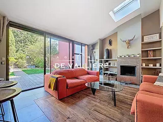 Nanterre 92000 Achat / Vente maison 8 pièces t8 au dernier étage terrasse