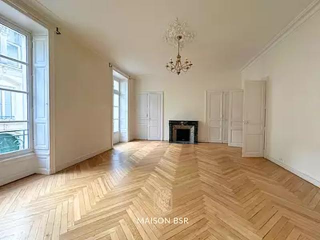 Nantes 44000 Achat / Vente appartement 3 pièces t3 cave