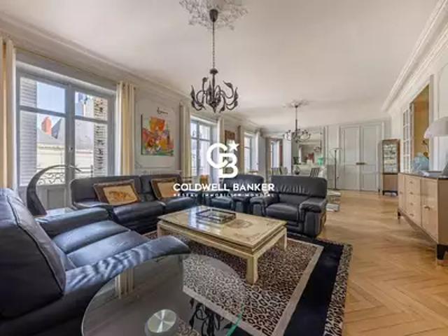 Nantes 44000 Achat / Vente appartement 7 pièces t7
