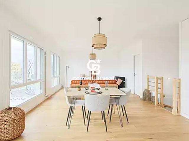 Nantes 44000 Achat / Vente appartement 4 pièces t4 au dernier étage