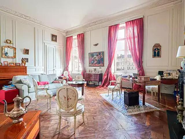 Nantes 44000 Achat / Vente appartement 8 pièces t8