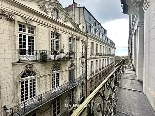 Nantes 44000 Achat / Vente divers 8 pièces terrasse cave