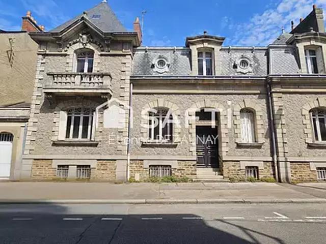 Nantes 44000 Achat / Vente maison 13 pièces t13 terrasse balcon