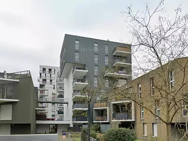 Nantes 44000 Location appartement 3 pièces t3 au dernier étage balcon