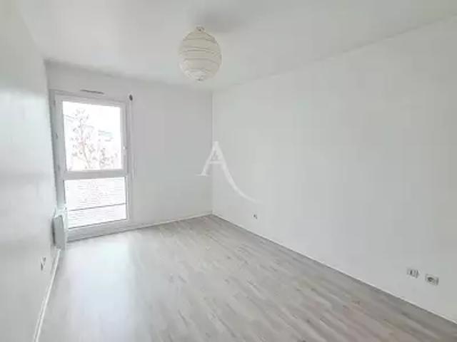 Nantes 44000 Location appartement 3 pièces t3 parking