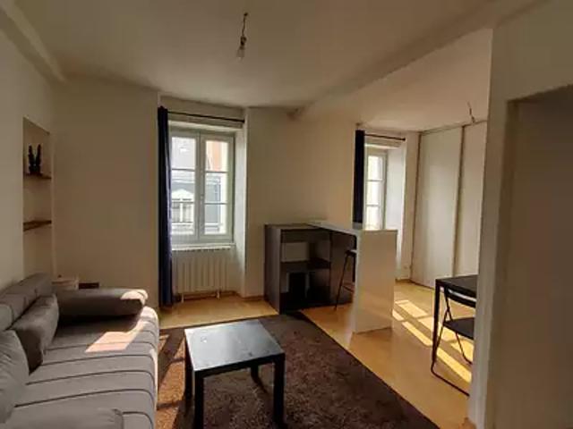 Nantes 44000 Location appartement 2 pièces t2