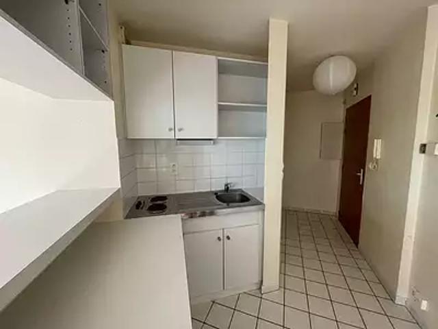 Nantes 44000 Location appartement 2 pièces t2 parking