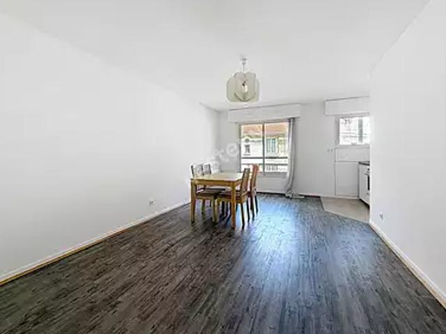 Nantes 44000 Location appartement 2 pièces t2 parking