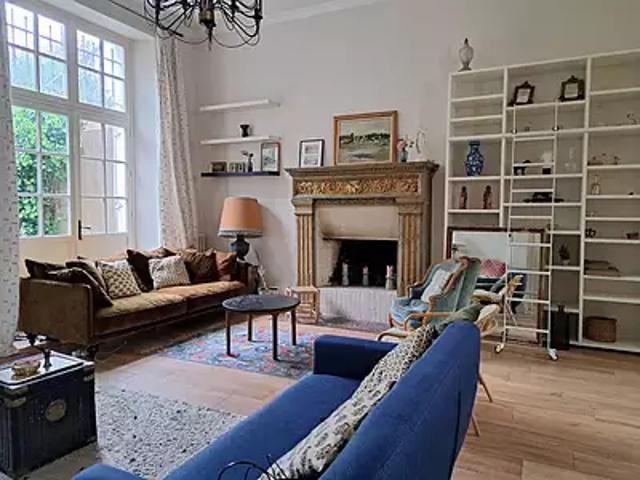 Nantes 44000 Location maison 9 pièces t9 cave