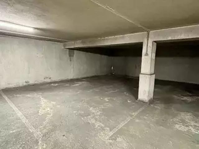 Nantes 44000 Location parking