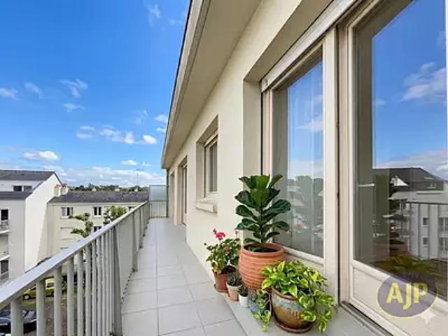 Nantes 44100 Achat / Vente appartement 5 pièces t5 au dernier étage terrasse