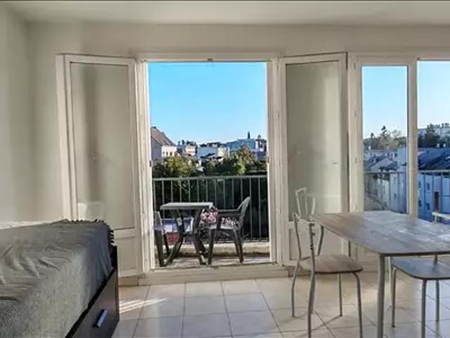 Nantes 44100 Location appartement 1 pièce t1 balcon
