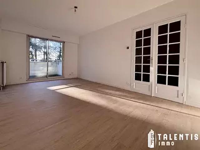 Nantes 44200 Achat / Vente appartement 3 pièces t3 au dernier étage