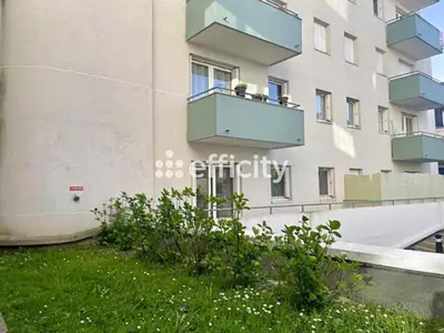 Nantes 44200 Achat / Vente appartement 2 pièces t2 terrasse
