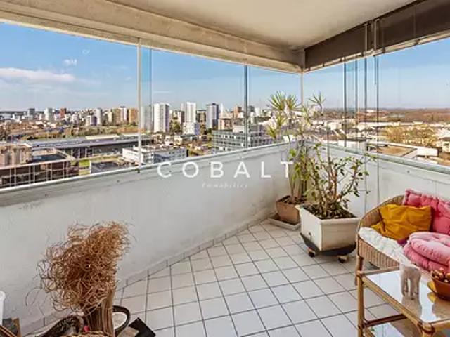 Nantes 44200 Achat / Vente appartement 4 pièces t4 au dernier étage