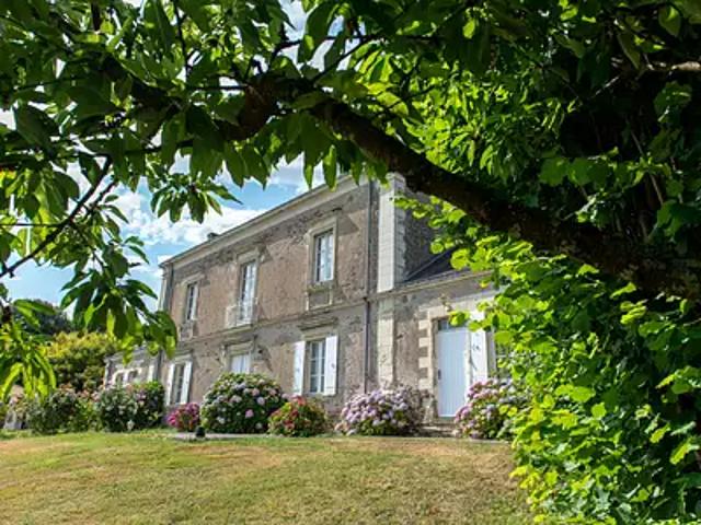 Nantes 44200 Achat / Vente maison 11 pièces t11