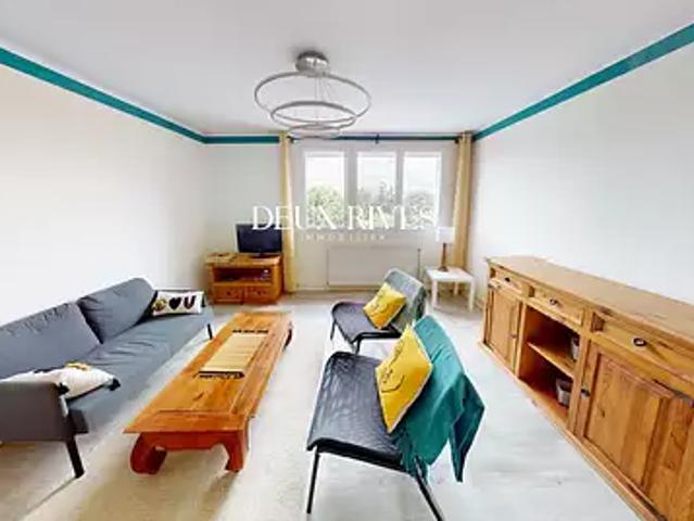 Nantes 44200 Location appartement 3 pièces t3 au dernier étage