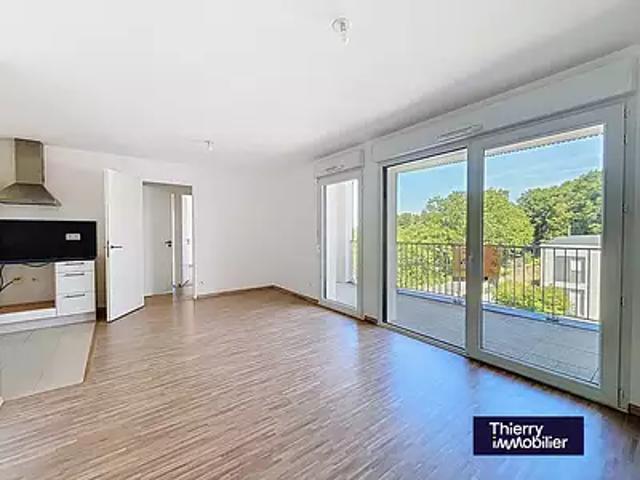 Nantes 44300 Achat / Vente appartement 3 pièces t3 au dernier étage