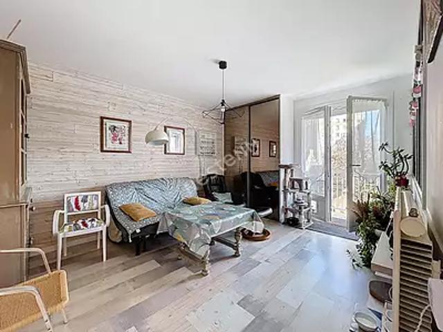 Nantes 44300 Achat / Vente appartement 2 pièces t2 terrasse cave