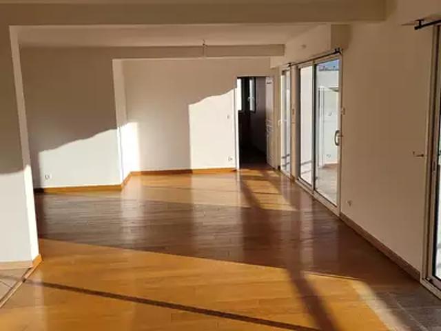 Nantes 44300 Achat / Vente appartement 4 pièces t4 au dernier étage terrasse