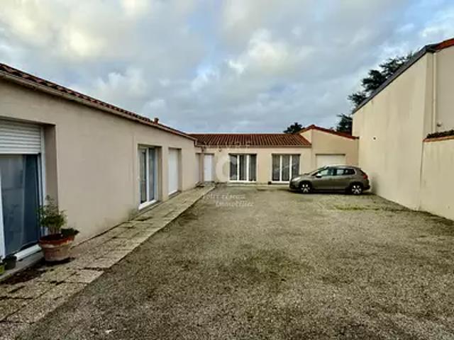 Nantes 44300 Achat / Vente maison 8 pièces t8 au dernier étage