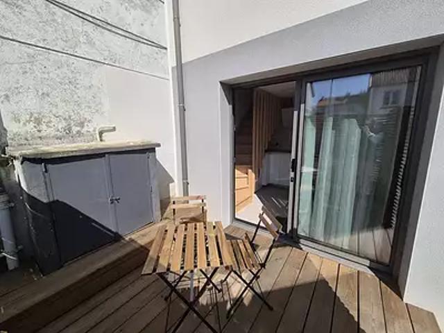 Nantes 44300 Location appartement 2 pièces t2 au dernier étage