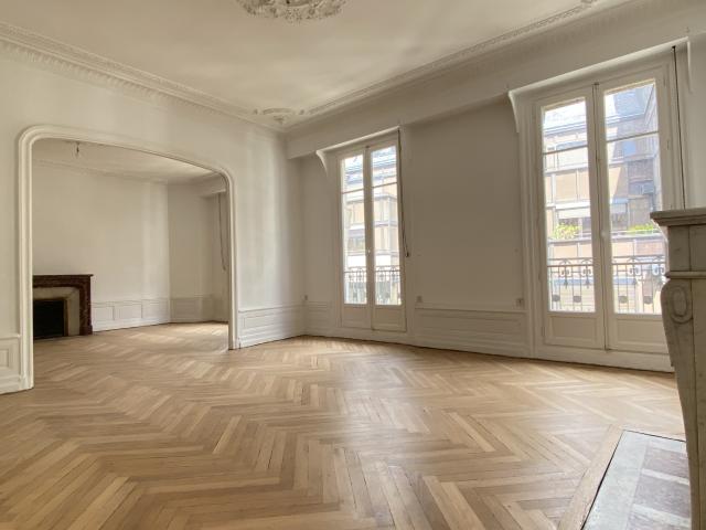NANTES COPERNIC BEL APPARTEMENT 4 CHAMBRES ASCENSEUR