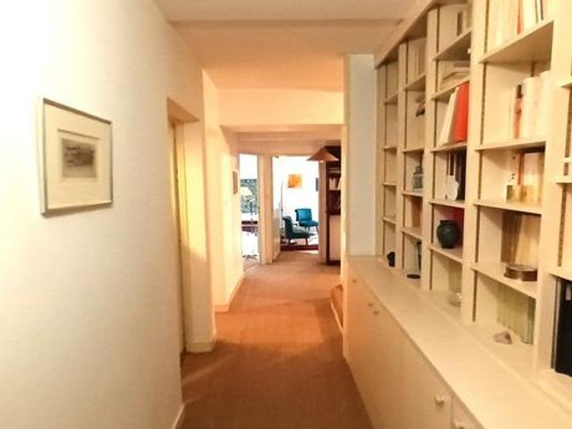 Nantes Canclaux en impasse. 95 m² en bureaux ou en habitation. Emplacement exceptionnel