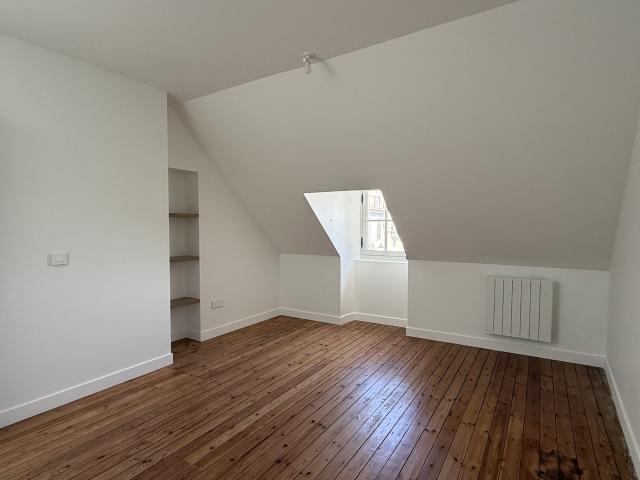 NANTES CENTRE CHATEAU DES DUCS APPARTEMENT DE CHARME T2