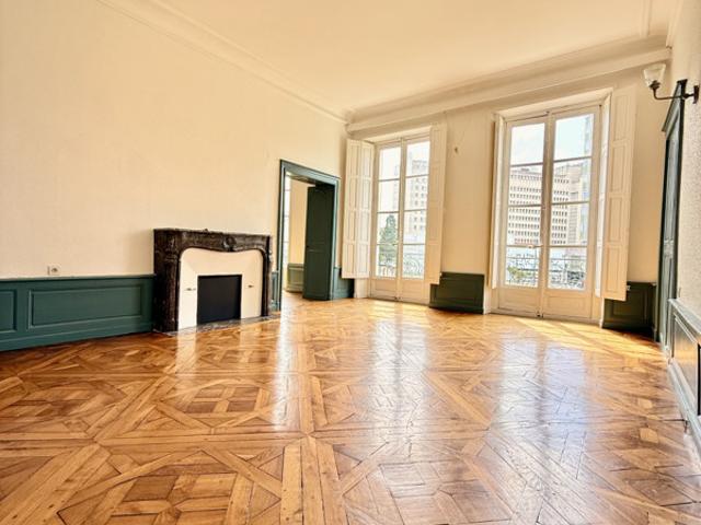 Nantes centre – Quai Turenne – Appartement T5 de 116 m²