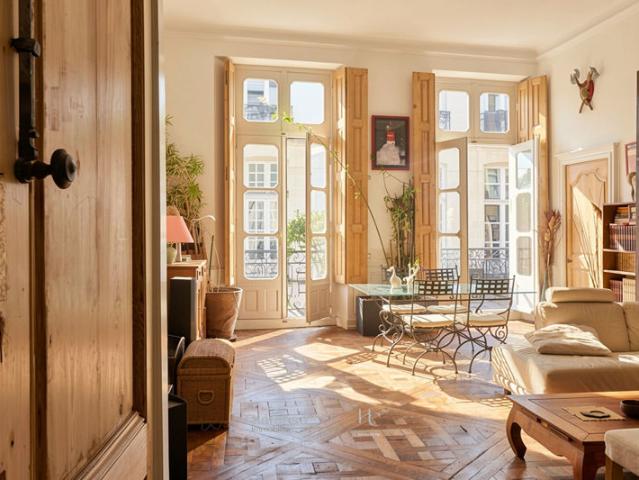 NANTES CENTRE VILLE T4 125m² Balcon