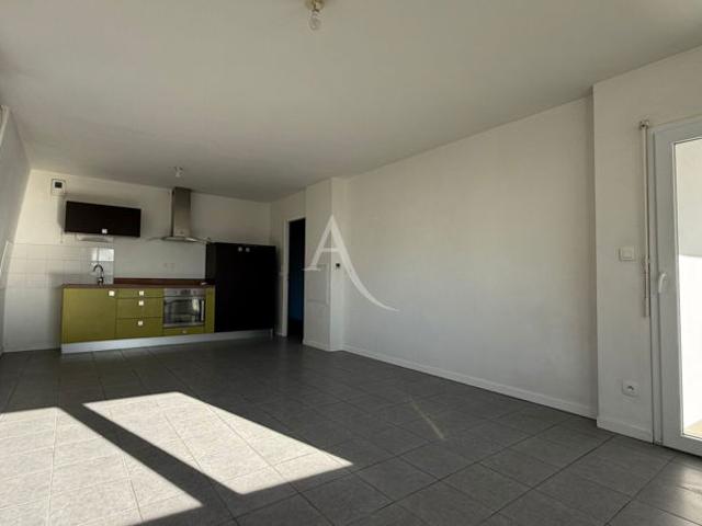 Nantes Chantenay Jean Macé T3 de 70 m² avec loggia et garage