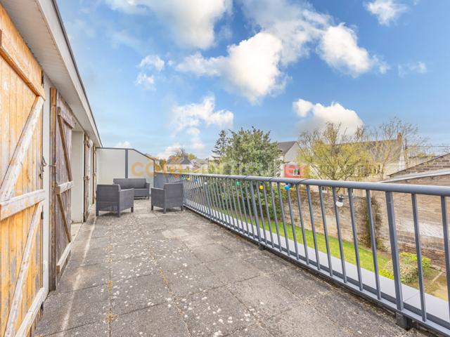 NANTES APPARTEMENT T3 60M2 TERASSE PARKING