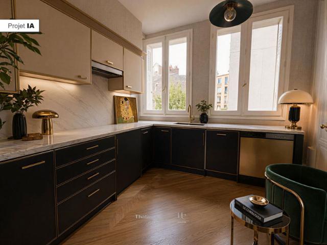 NANTES Hyper Centre Appartement T4 de 91 m2 cave grenier