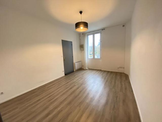 NANTES ILE DE VERSAILLES Appartement T1 bis 28.72 m²
