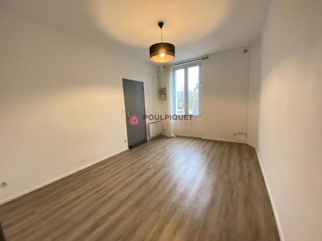 NANTES ILE DE VERSAILLES Appartement T1 bis 28.72 m² | Poulpiquet Immobilier