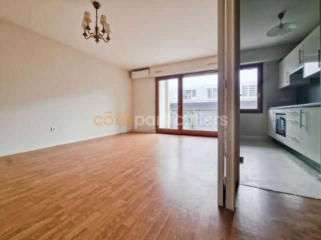 NANTES SAINT DONATIEN APPARTEMENT 2 PIÈCES 50 m² BALCON CAVE