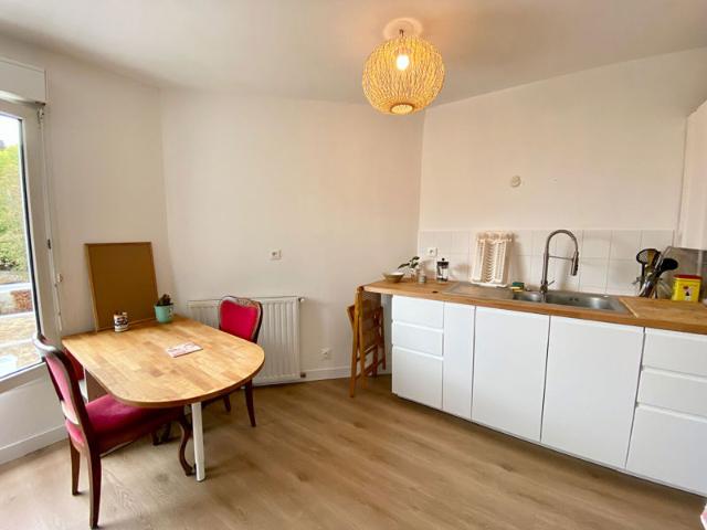 NANTES ROUTE DE SAINTE LUCE GRAND T1 MEUBLÉ A LOUER 31.4 m²