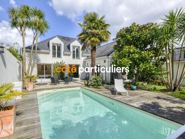 NANTES ZOLA / CANCLAUX MAISON de 326M2 UTILES 5 CHAMBRES PISCINE