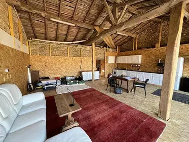 Nanteuil en Vallée 16700 Achat / Vente maison 2 pièces t2 parking