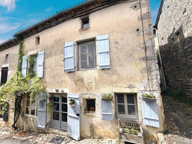 Nanteuil en Vallée Vente Maison 16