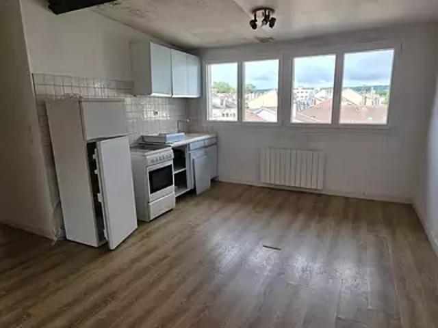 Nancy 54000 Achat / Vente appartement 1 pièce t1 au dernier étage