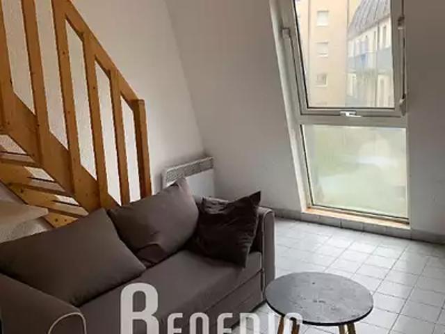Nancy 54000 Location appartement 1 pièce t1 au dernier étage