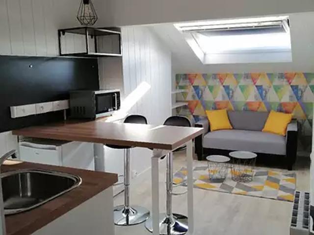 Nancy 54000 Location appartement 1 pièce t1 au dernier étage
