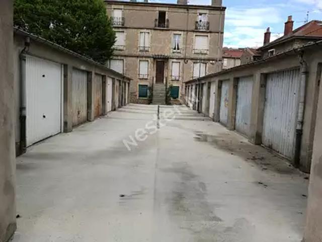 Nancy 54000 Location parking au dernier étage