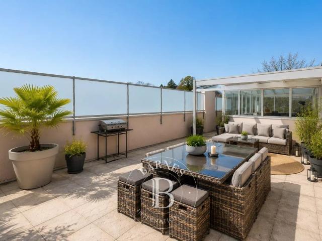 Nancy Appartement en dernier étage avec terrasse plein sud 237m² Nancy