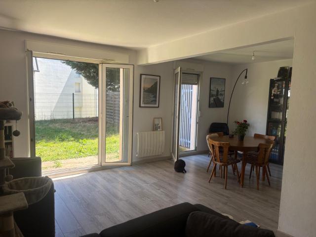 Nancy Artem, appartement duplex F4 jardin garage